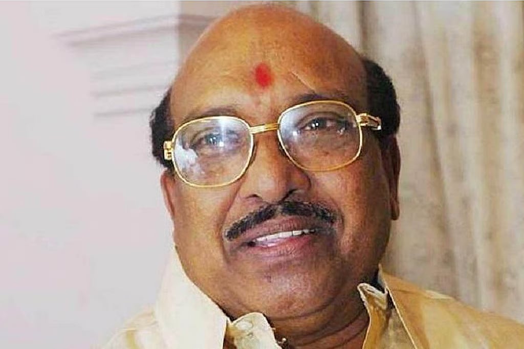 Vellappally Natesan brands journalist ‘terrorist’, faces police complaint