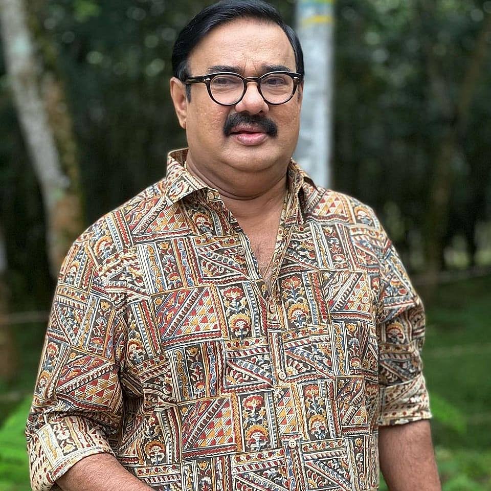 Bail for Malayalam actor Maniyanpilla Raju in hit and run case