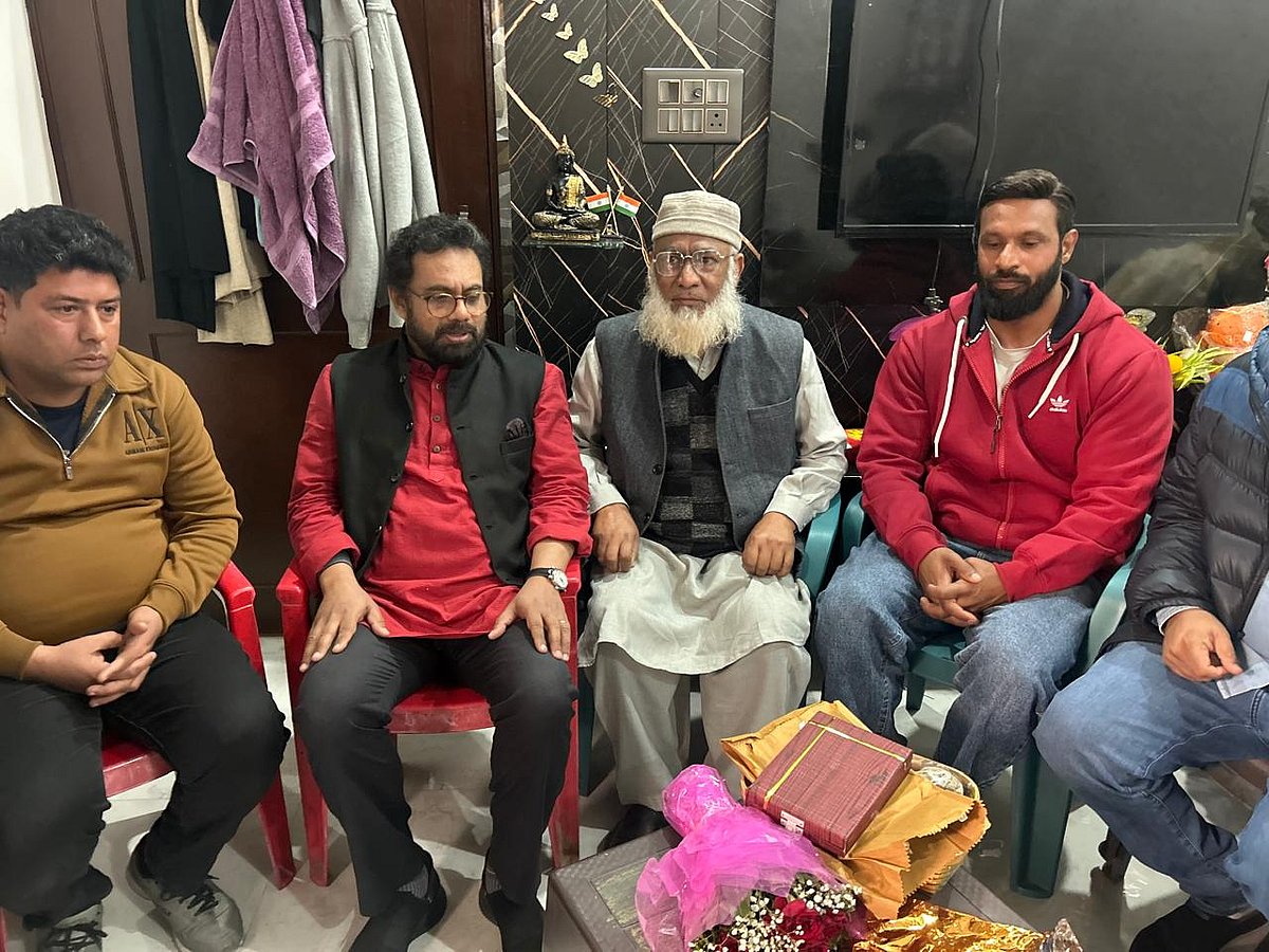 Kotdwar communal row: MP Brittas visits trainer who defended Muslim shopkeeper