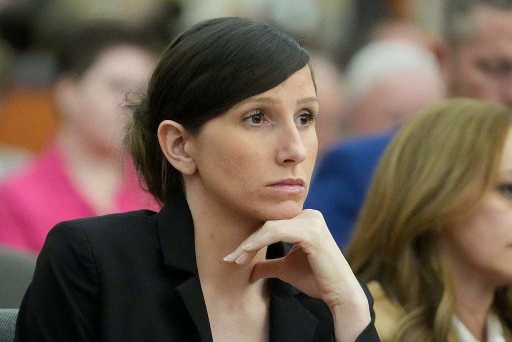 Trial begins for Utah mom accused of killing husband then writing a ...