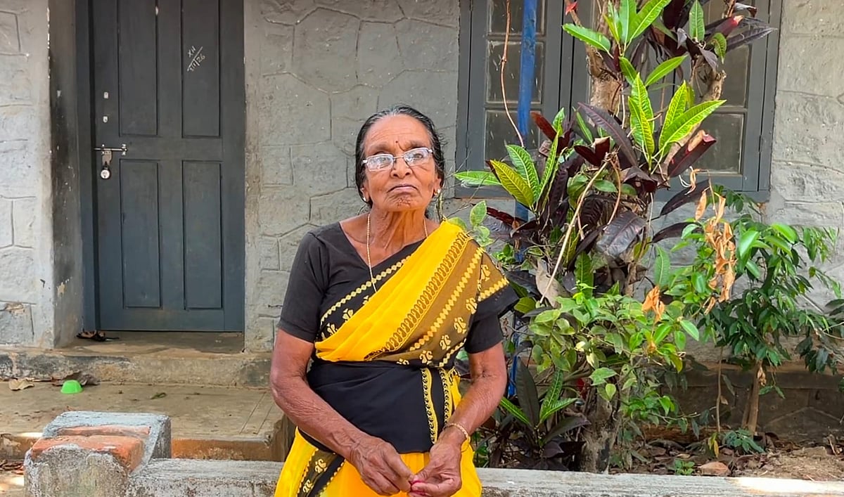 Image featuring Silily wearing a yellow saree 