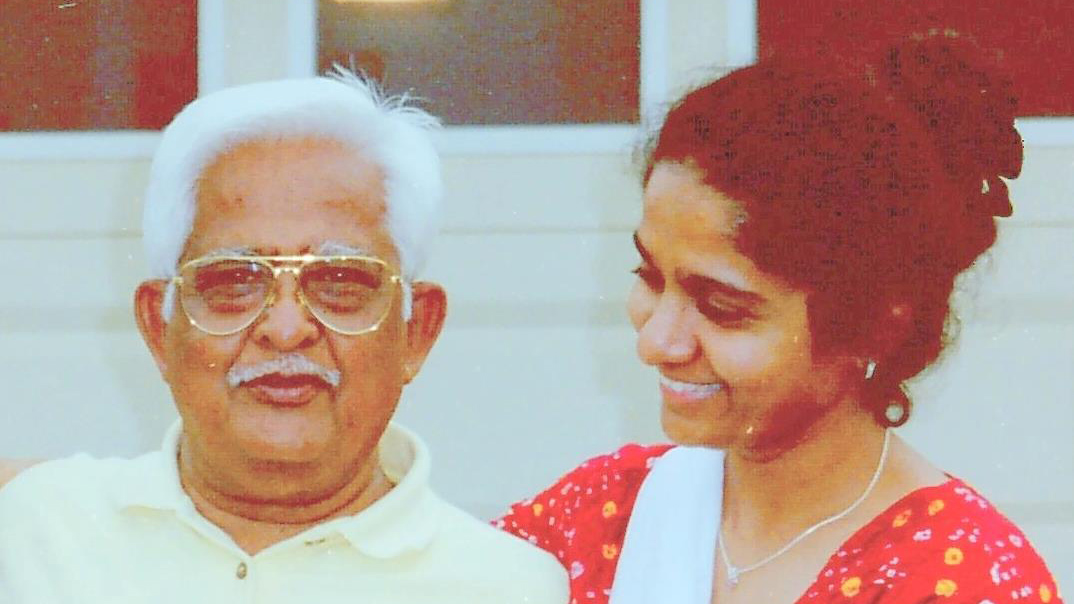 Late Congress MP Ehsan Jafri with daughter Nishrin Jafri Hussain. (Photo Courtesy: Facebook/<a href="https://www.facebook.com/Nishrin.Nargis.Jafri.Hussain?fref=ts">Nishrin Jafri Hussain</a>)