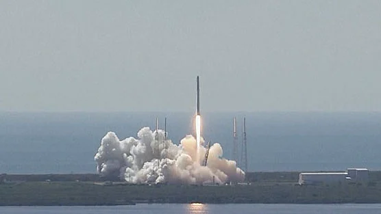 SpaceX Falcon 9 rocket explodes seconds after launch. (Photo: AP screengrab)