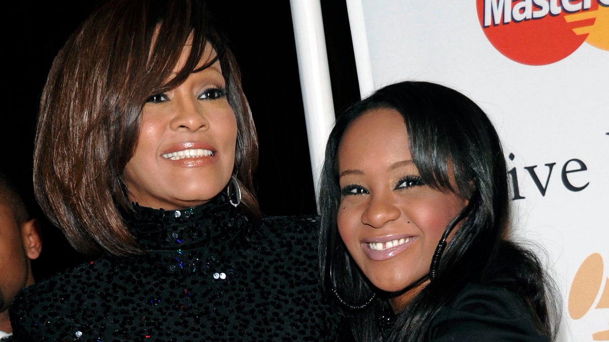 















Whitney
Houston, left, and daughter Bobbi Kristina Brown. (File Photo: AP)