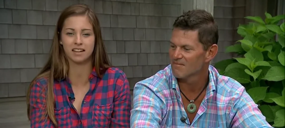 

Derrick Johns and daughter Erynn. (Photo: YouTube/<a href="https://www.youtube.com/watch?v=XDZj_NY9ZKk">ABC News</a>)