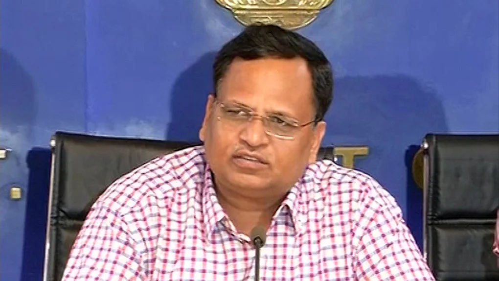 Even as the number of reported chikungunya cases  has crossed 1,000 this season, Health Minister Satyendar Jain says that there isn’t any outbreak.  (Photo: ANI screengrab)