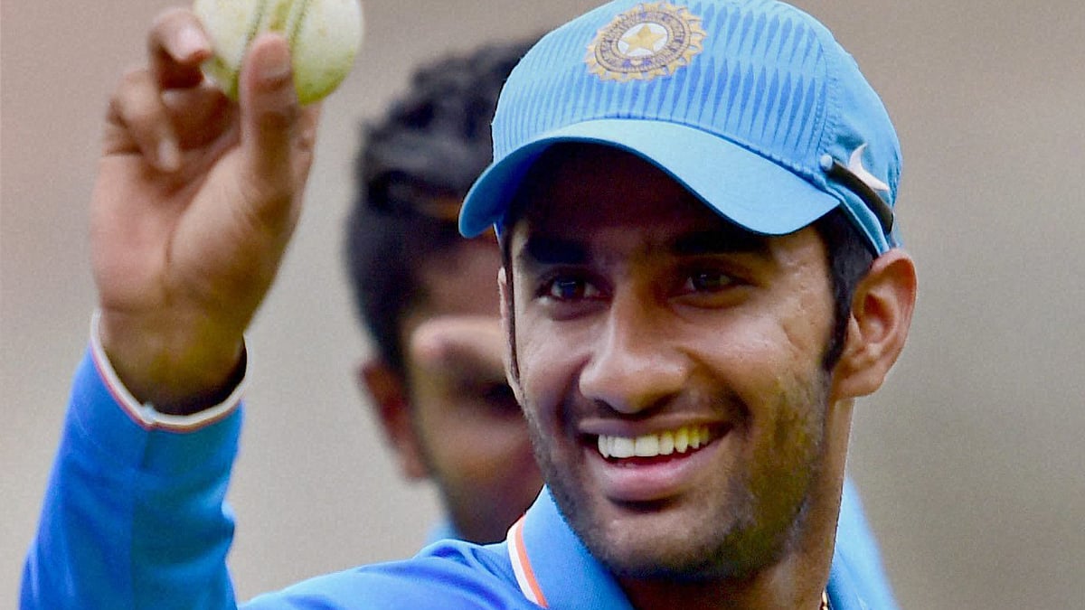 Gurkeerat Singh shows the ball with which he took 5 wickets in the 1st unofficial ODI between India A and Bangladesh A. (Photo: PTI)