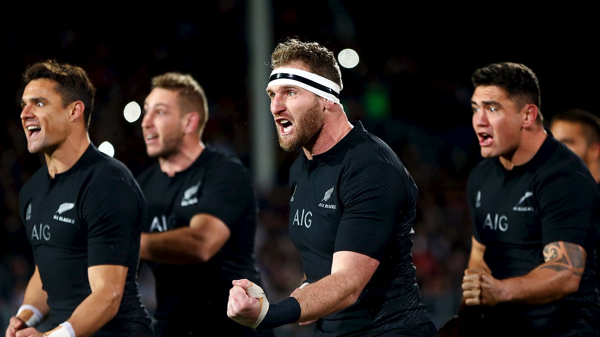 Kieran Read of New Zealand’s All Blacks performs the Haka dance ahead of their match against Argentina. (Photo: Reuters)