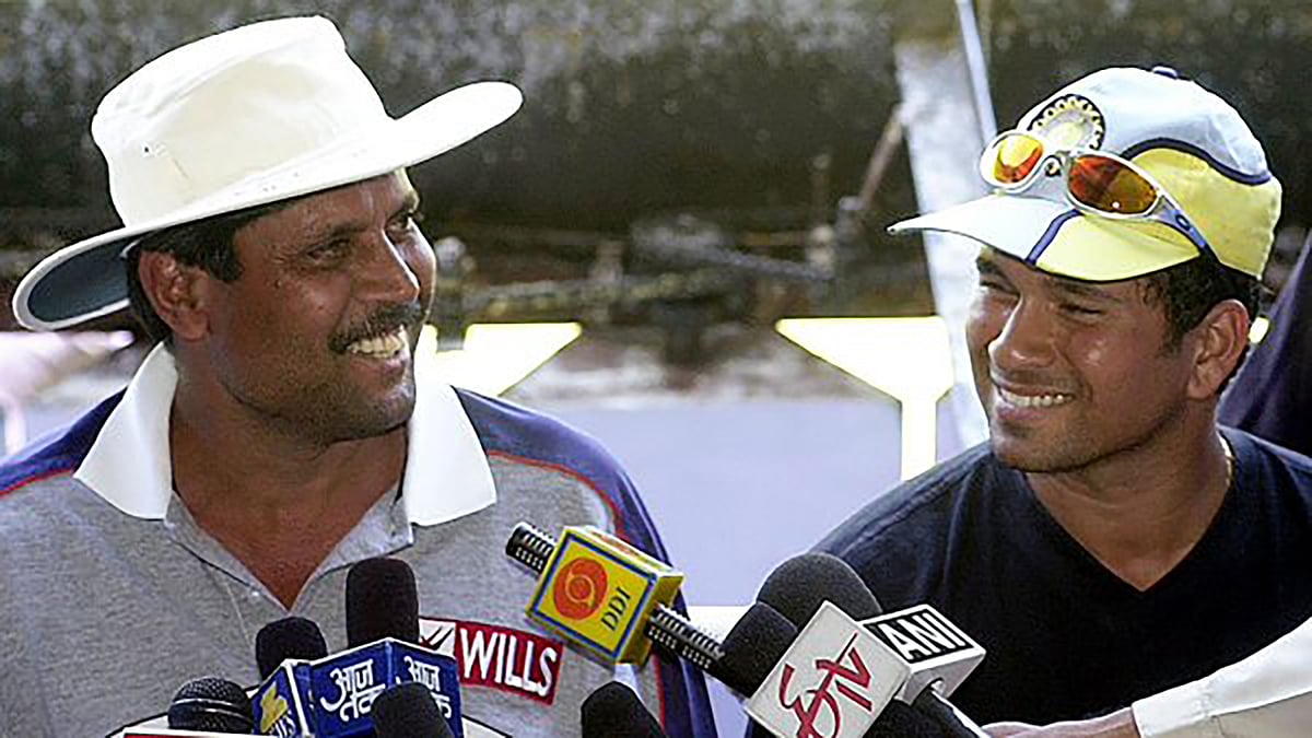 Is Kapil Dev making sense? (Photo: <a href="https://twitter.com/FirstpostSports/status/659678421463658496">Twitter</a>)