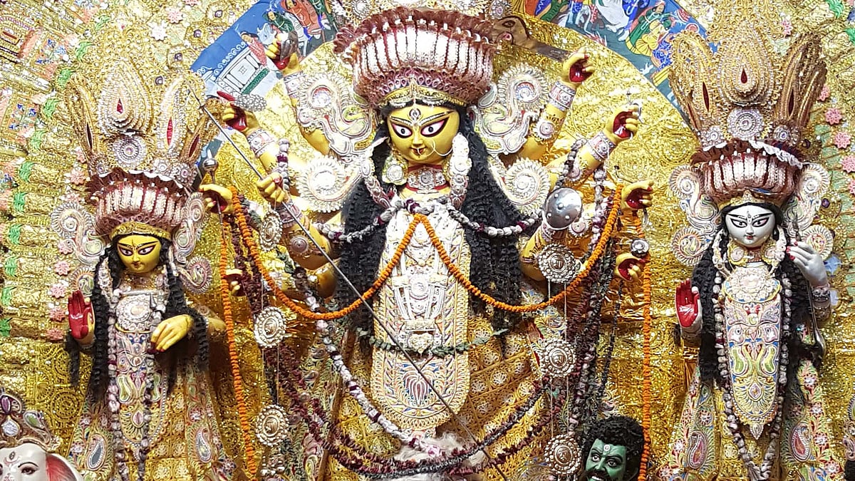 With Durga Puja the four-day long celebration has concluded with much festive fervour. (Photo: The Quint)