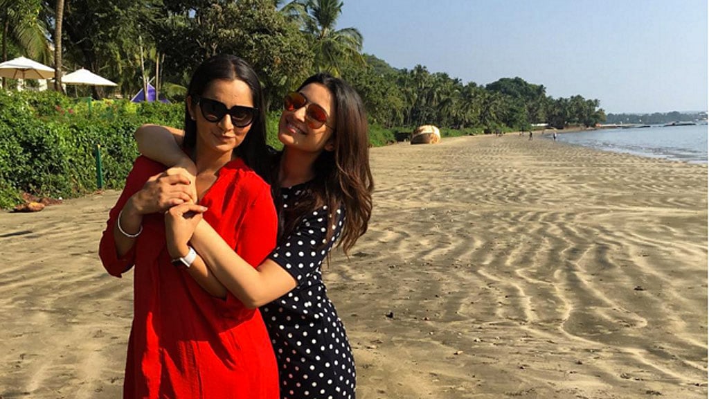 Guess who the lastest celeb BFFs are?&nbsp;(Photo: instagram/<a href="https://www.instagram.com/parineetichopra/">parineetichopra</a>)
