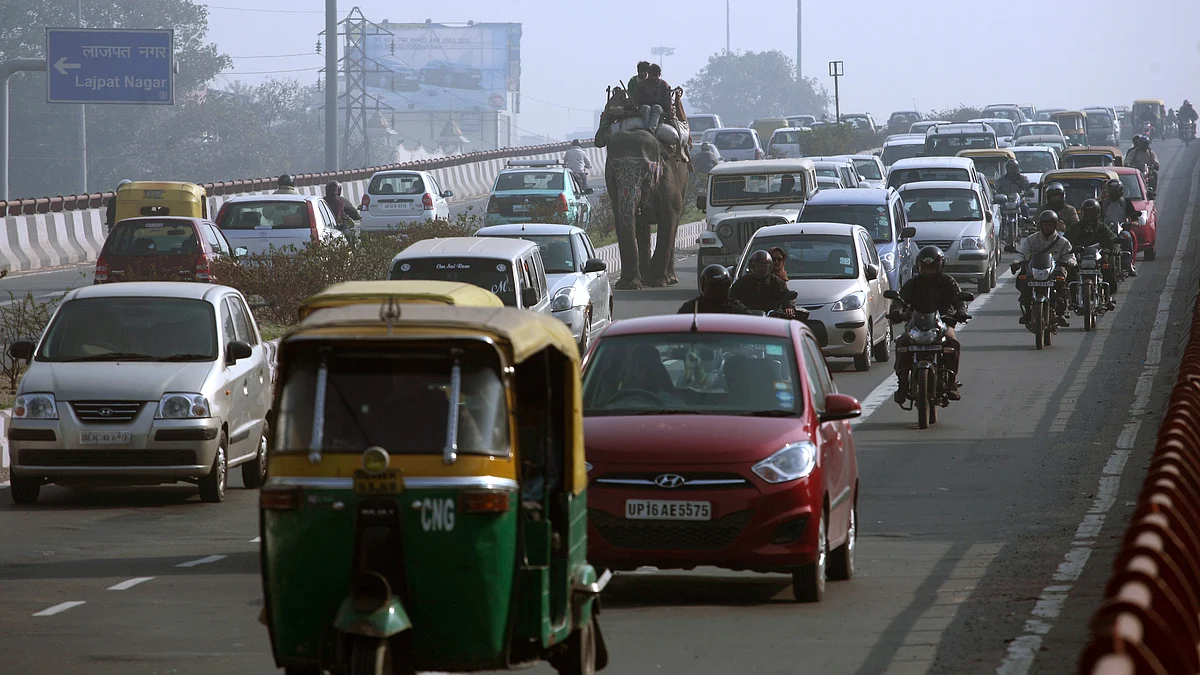 Delhi four-wheeler commuters will have to brave the odd-even days. (Photo: Reuters)
