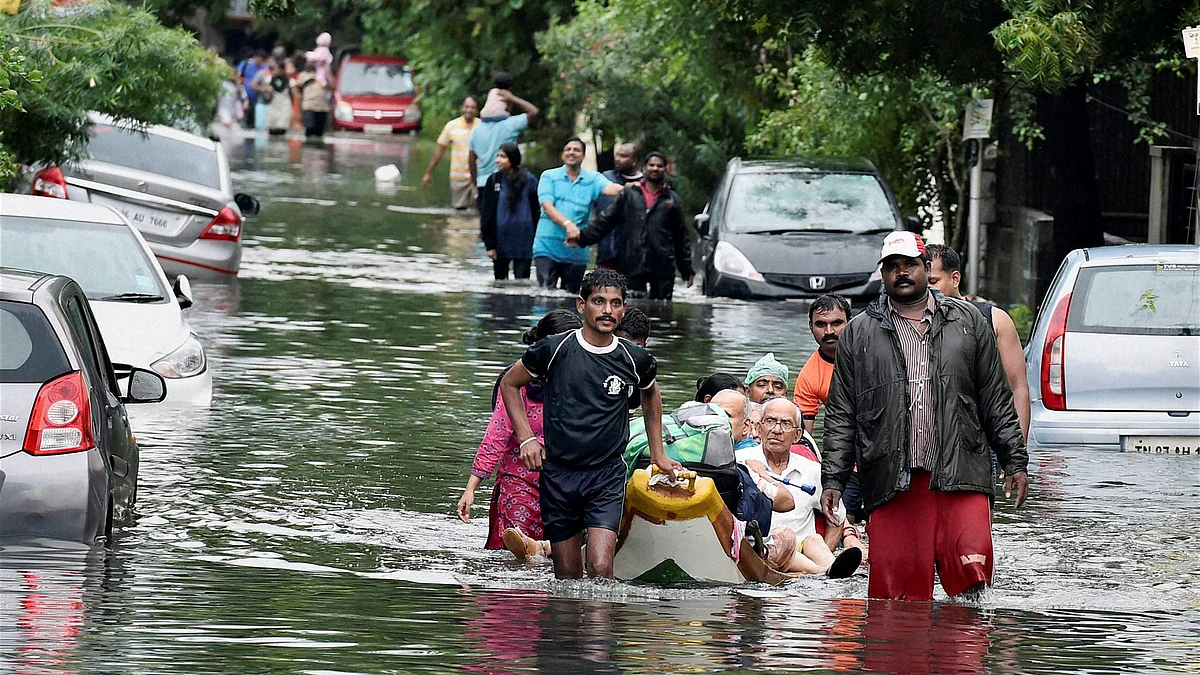 Normal life has been thrown out of gear by the devastating floods in Chennai. (Photo: PTI)