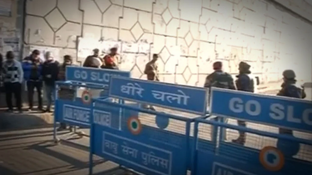 Terrorists were trying to enter the technical area of Pathankot Air Base but were stopped by security personnel. (Photo: ANI screengrab)