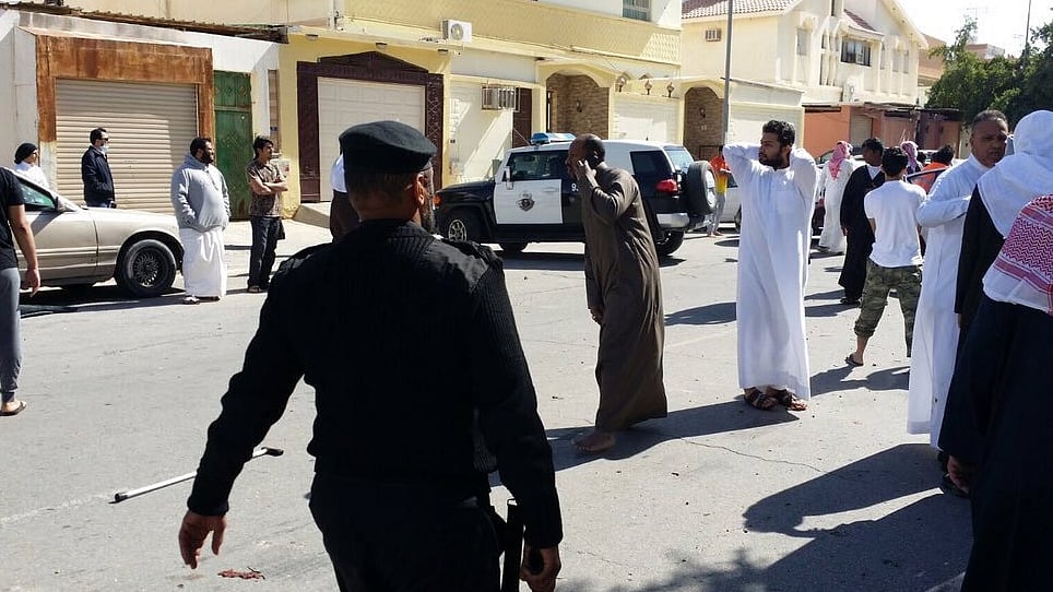The attack struck the Imam Reza Mosque in the neighborhood of Mehasin during prayers. (Photo: Twitter/ 