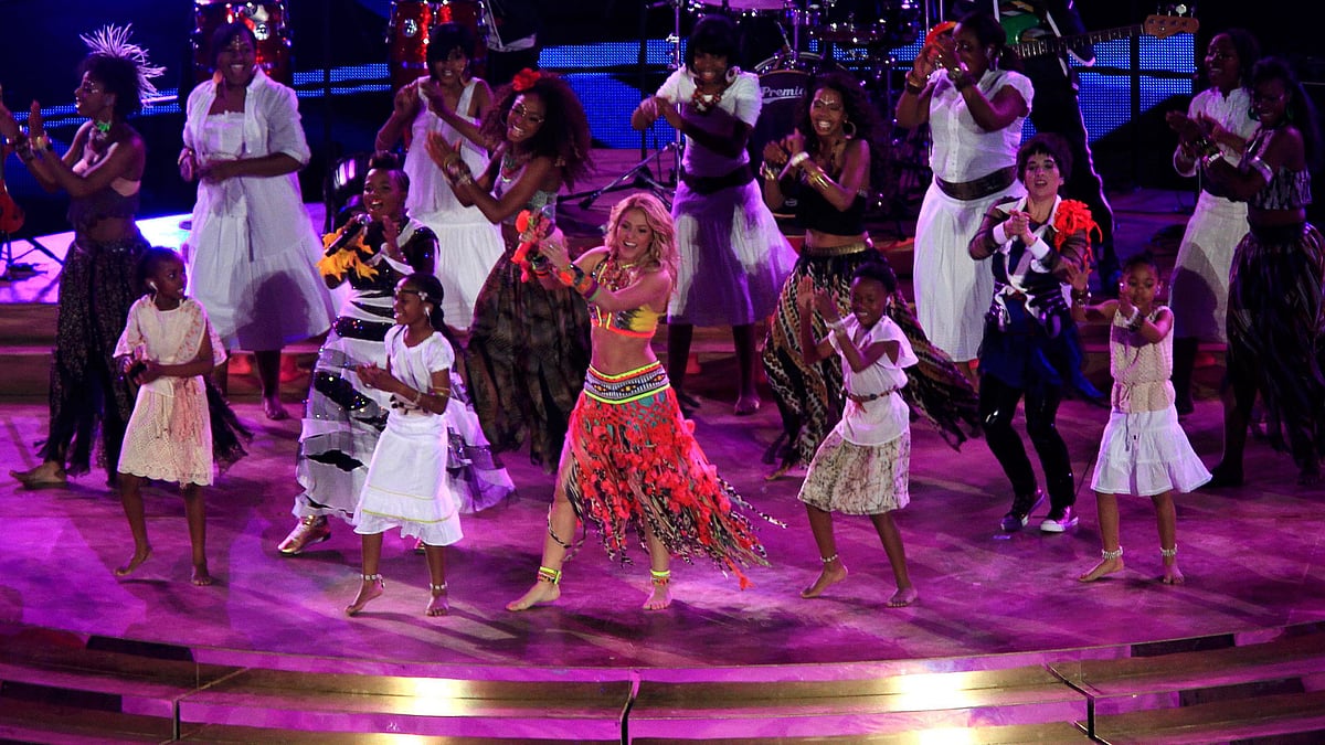 Colombian singer Shakira (C) performs during the closing ceremony for the 2010 World Cup. (Photo: Reuters)