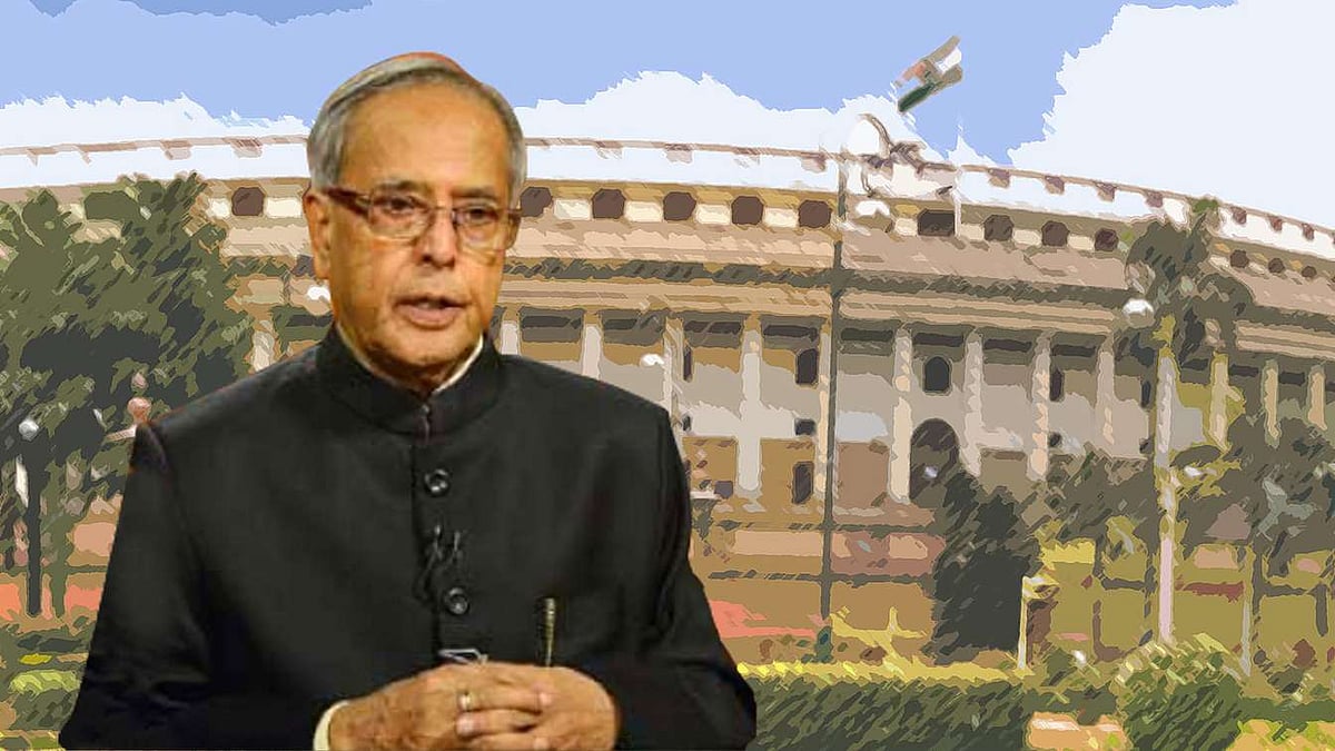 Congress approaches President Pranab Mukherjee in the Arunachal crisis. (Photo: <b>The Quint</b>)