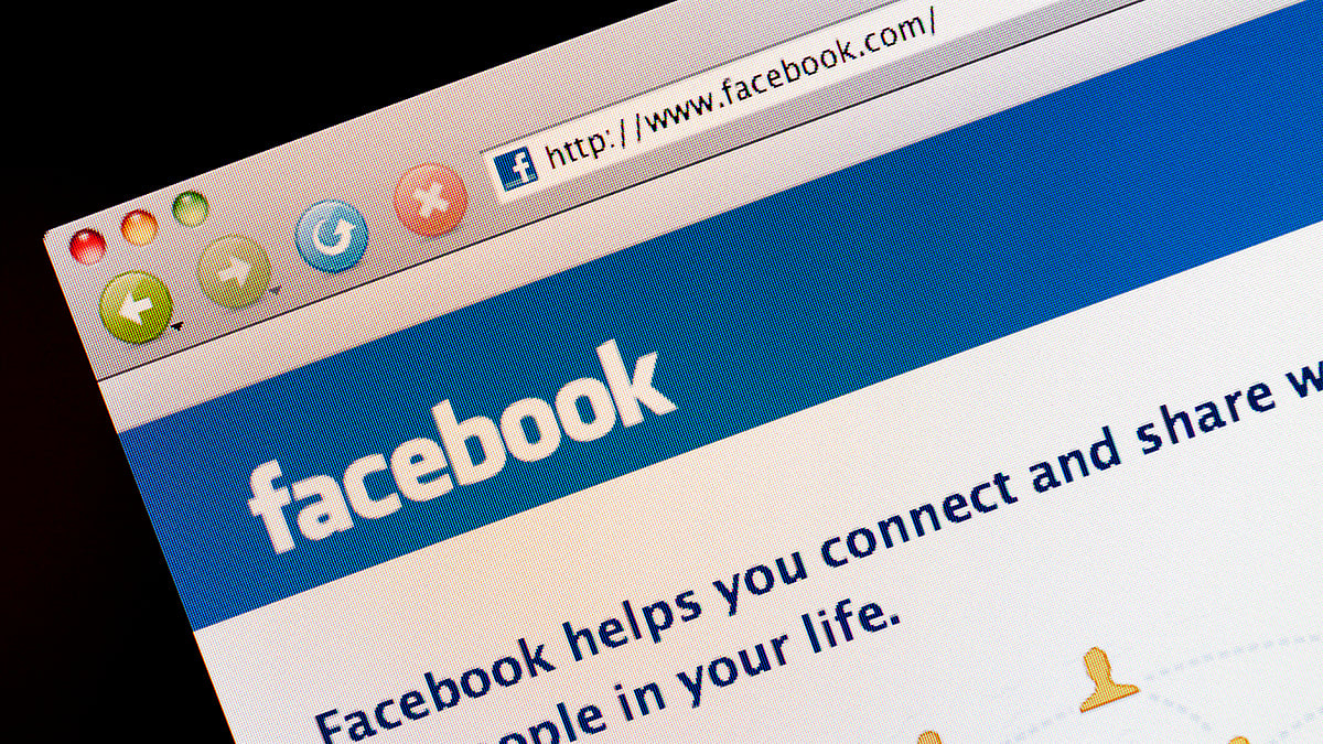 Facebook has been issued a notice by France’s data protection agency. 