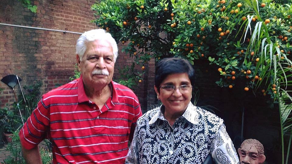 Brij Bedi and Kiran Bedi. (Photo Courtesy: <a href="https://www.facebook.com/photo.php?fbid=1198205803542440&amp;set=ecnf.100000967284471&amp;type=3&amp;theater">Yuvi Singh</a>)