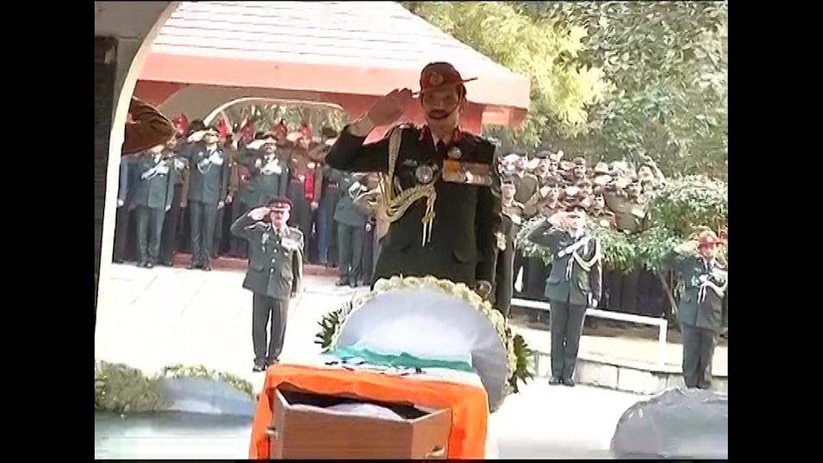 Wreath of Lance Naik Hanamanthappa Naik has been laid at Brar Square in Delhi. (Photo: ANI screengrab)