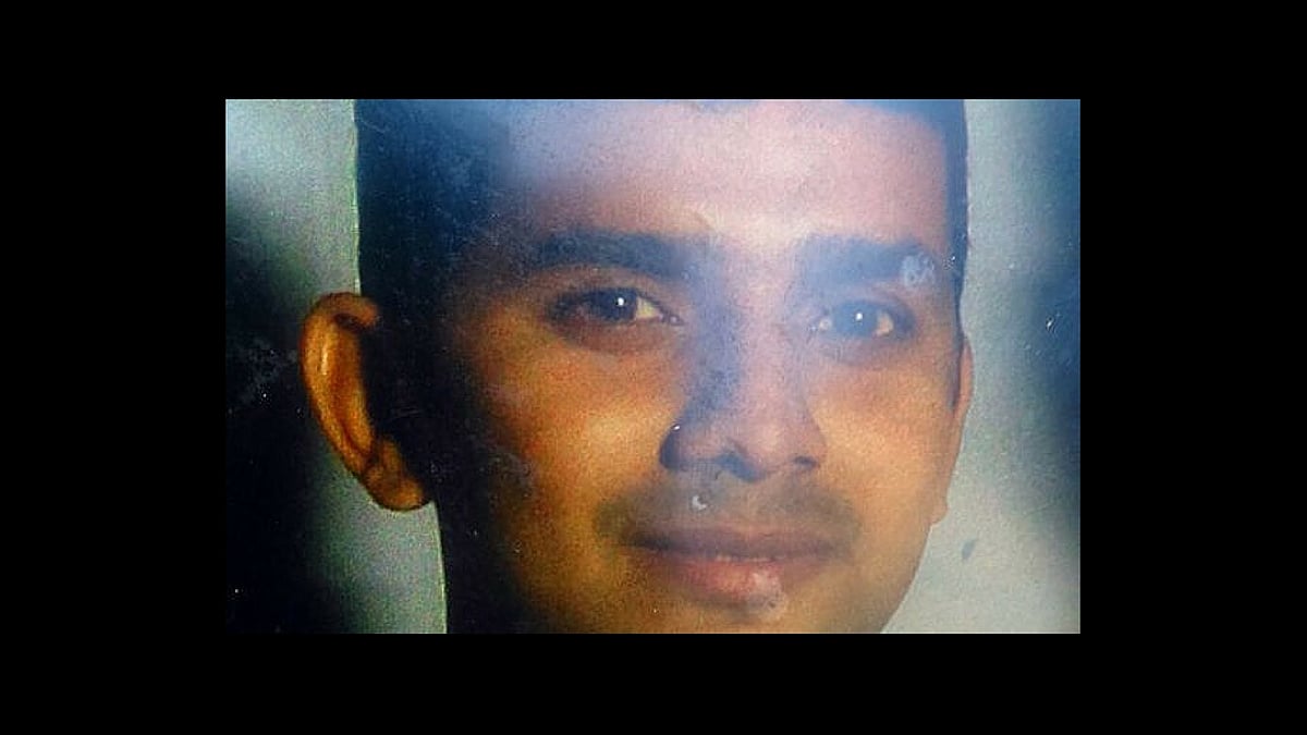 Hasnain Warekar slit the throats of his family members before committing suicide. (Photo: ANI)