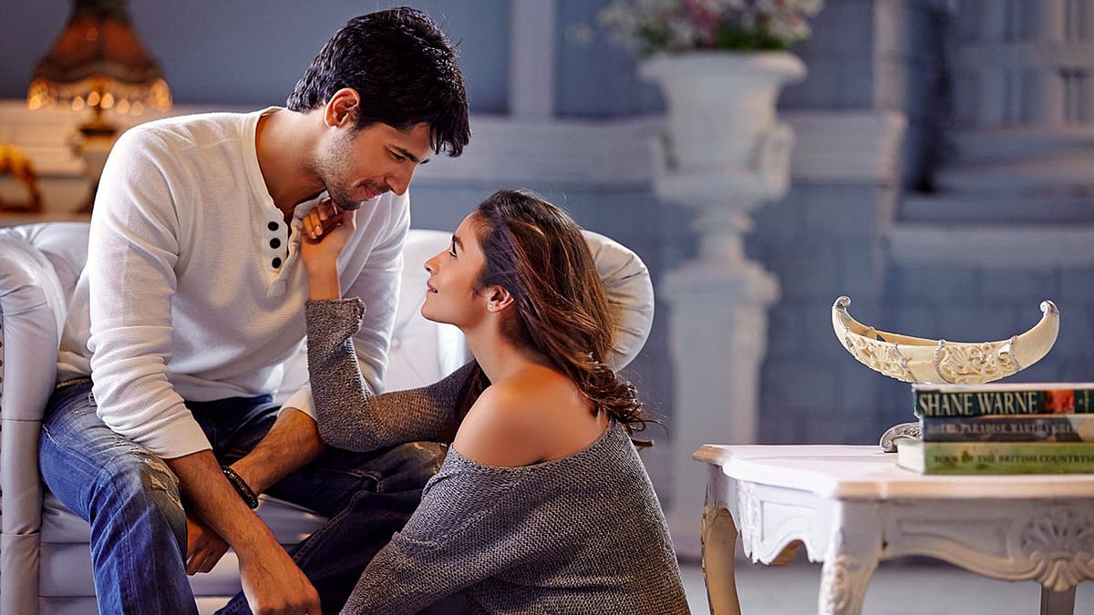 Sidharth Malhotra and Alia Bhatt in <i>Kapoor &amp; Sons</i>