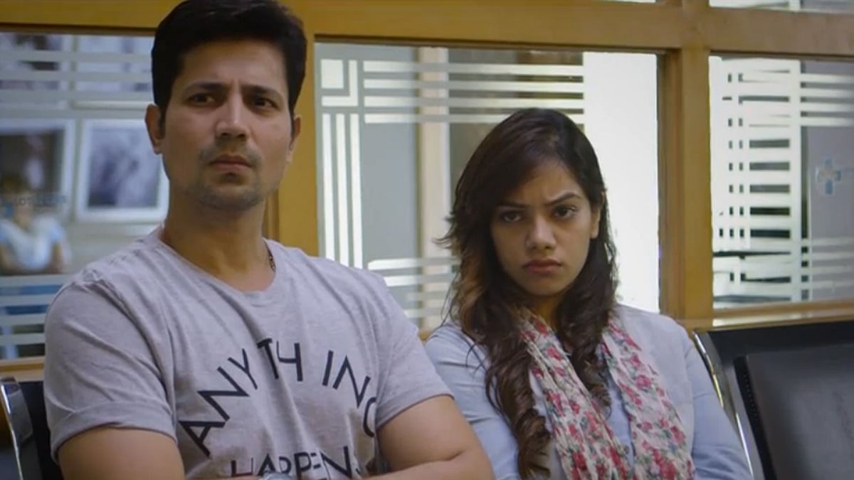 Sumeet Vyas and Nidhi Singh from TVF’s <i>Permanent Roommates</i>. (Photo: tvfplay.com)