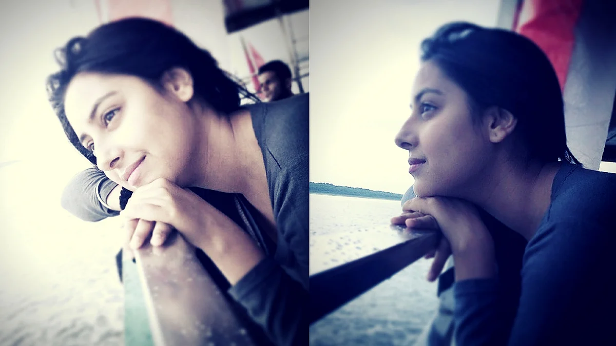 Several television personalities, friends and family members of Pratyusha Banerjee on Saturday bid a tearful adieu to her. (Photos: Instagram/@iamprats)