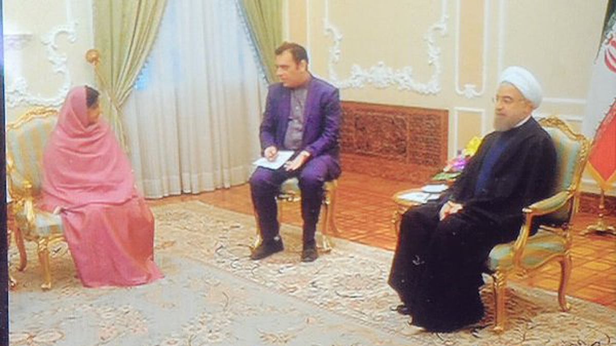 External Affairs Minister with Iranian President Hassan Rouhani (Photo Courtesy: <a href="https://twitter.com/SushmaSwaraj/status/721686680759963649">Twitter.com/sushmaswaraj</a>)