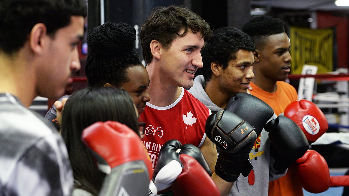 Canada Prime Minister Justin Trudeau spars at Gleason’s Boxing Gym in the Brooklyn borough of New York on Thursday, 21 April  2016. Trudeau was there to train with kids from the “Give A Kid A Dream” program that works to provide mentorship to disadvantaged youths through the sport of boxing. (Photo: AP)