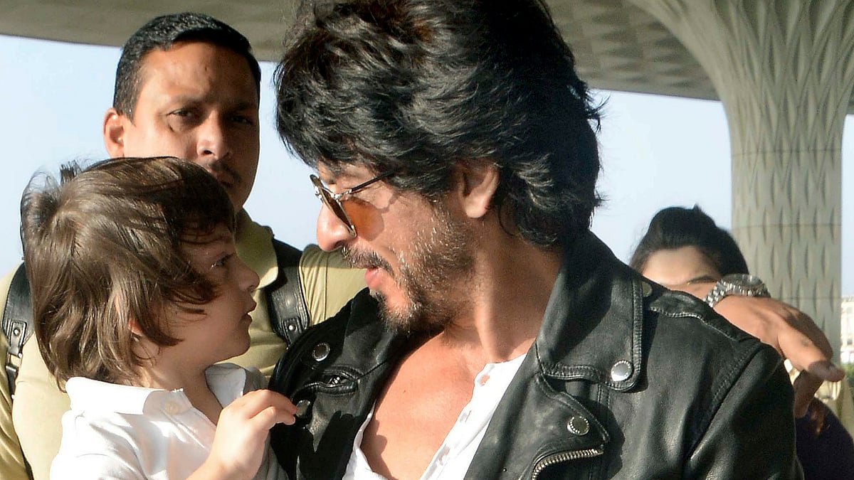 Shah Rukh Khan shares yet another picture of his three year old son AbRam even though his family has forbidden him from doing so (Photo: Yogen Shah)