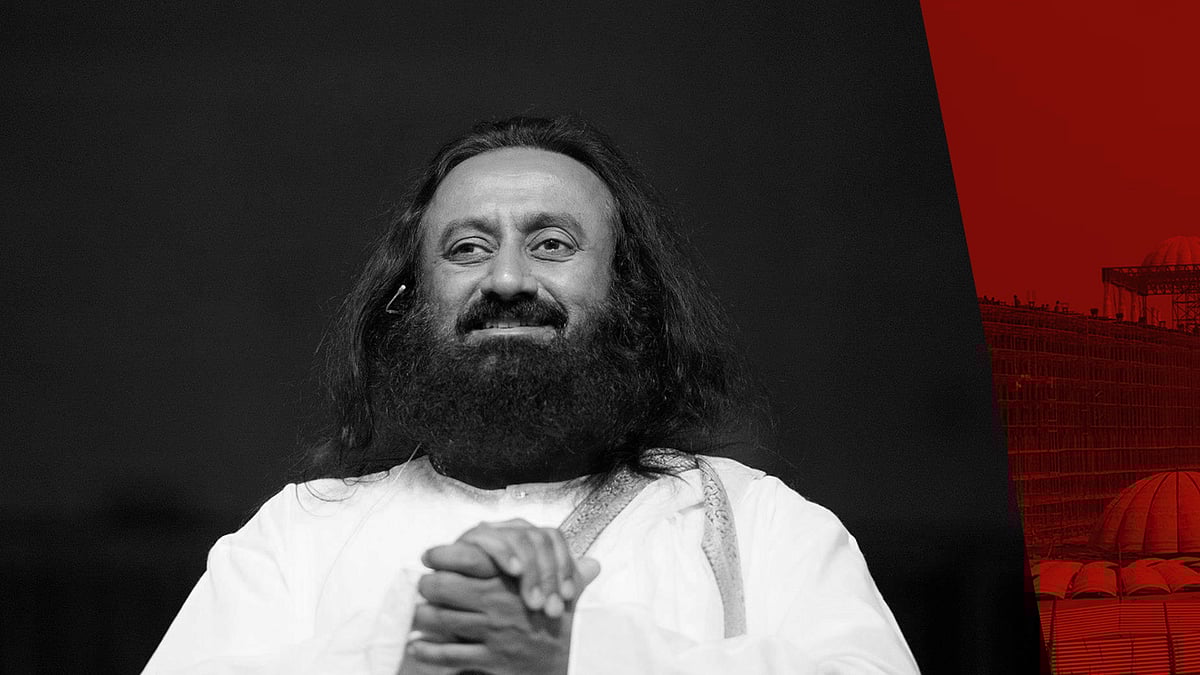 Sri Sri Ravi Shankar. (Photo: Reuters/ Altered by <b>The Quint</b>)