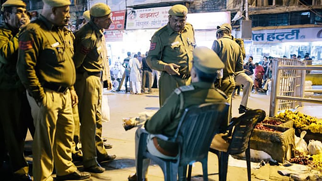 Around 50,000 constables from the lower rungs of the Karnataka police force have applied for mass leave in the first week in June. Representational image. (Photo: iStockphoto)