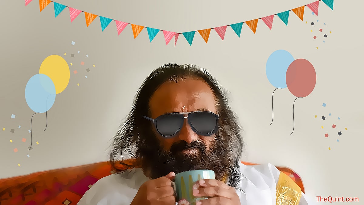 Sri Sri Ravi Shankar celebrates his birthday today. (Photo: Getty Images/Altered by <b>The Quint</b>)