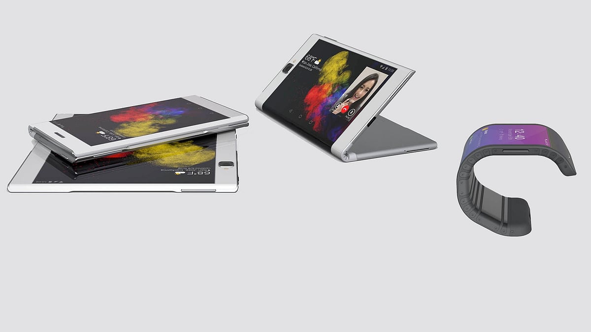 Lenovo’s bendable smartphone is pretty neat. (Photo Courtesy: Lenovo)