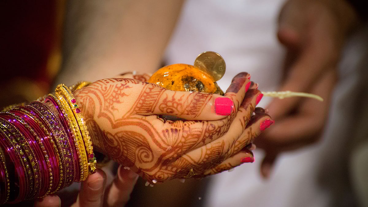 A woman is expected to be the perfect balance of a housewife and a master’s degree holder. (Photo: iStock)