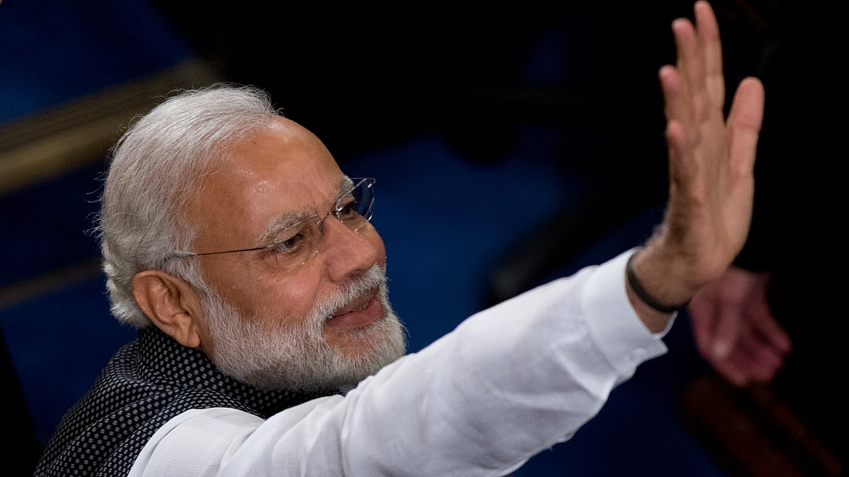 Prime Minister Narendra Modi waves as he arrives before his address to a joint meeting of Congress on Capitol Hill in Washington. (Photo: AP)