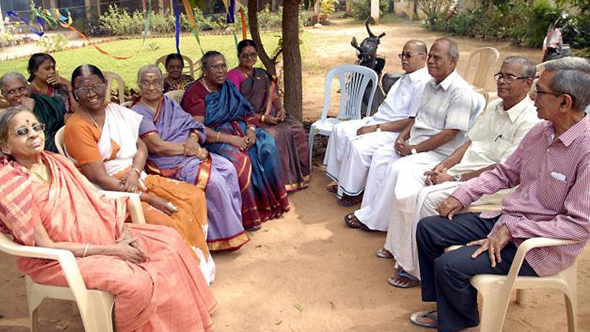 

Old-age home. (Photo Courtesy: <a href="https://twitter.com/Kishor_verma07/status/562671075151343616">Twitter</a>)
