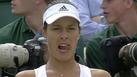 Ana Ivanovic reacts after being ousted from Wimbledon. (Photo: <a href="https://twitter.com/MRisingStar18">Matthew Twitter</a>)