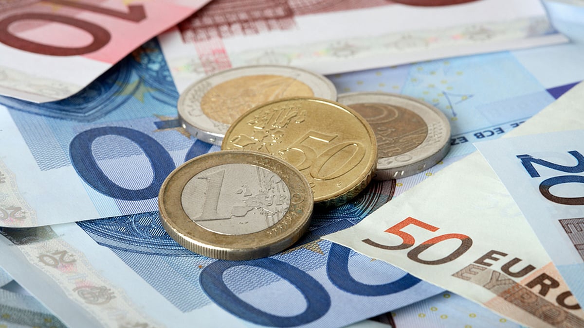 In 2014, Britain overtook France, six years after the financial crisis caused the pound to fall and allowed France to regain a crown it had lost in 1997. (Photo: iStockPhoto)