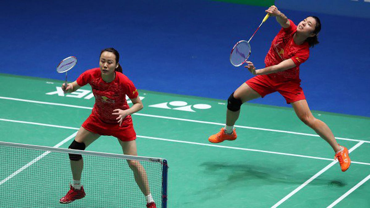 

 Zhao Yunlei (L) and Tian Qing (R). (Photo: Twitter/<a href="https://twitter.com/YonexAllEngland">@YonexAllEngland</a>)
