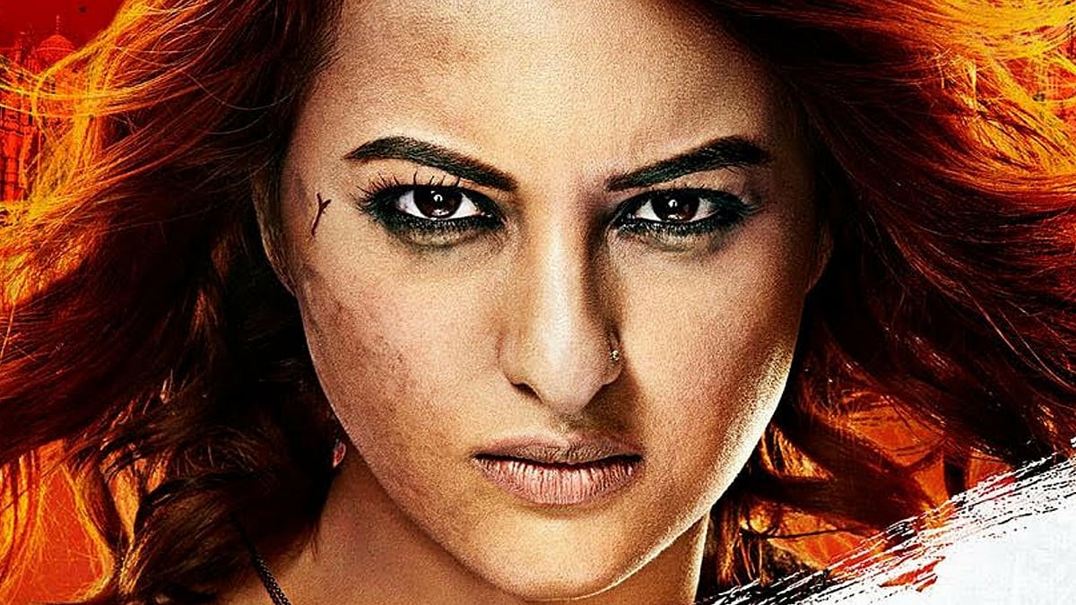 Sonakshi Sinha is in a mood to punch in <i>Akira</i>.