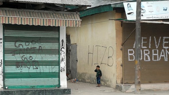 Since Hizbul commander, Burhan Muzaffar Wani’s death in an encounter on 8 July 2016, such graffiti has found ample space in the curfewed alleys of Kashmir. (Photo Courtesy: Nisar Dharma)