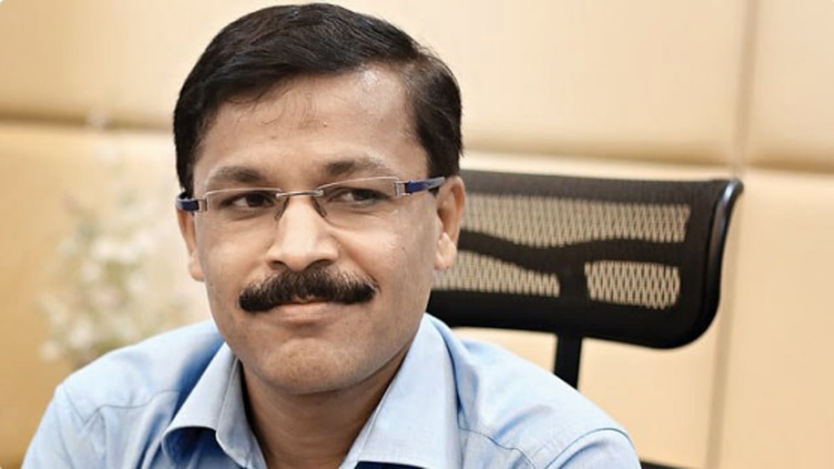Tukaram Mundhe, 41, is the Chief of Navi Mumbai Municipal Corporation. (Photo Courtesy: <a href="https://twitter.com/Maharashtra1tv/status/757935564591030272">Twitter/@Maharashtra1</a>)