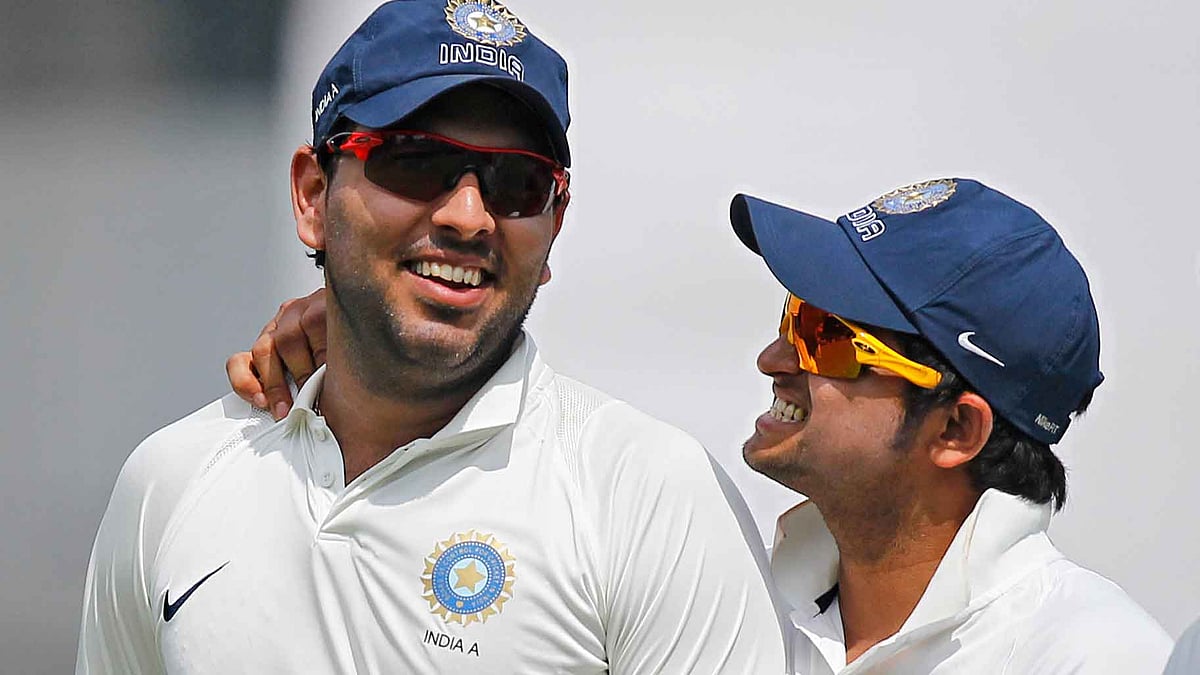 Yuvraj Singh (L) and Suresh Raina (R). (Photo: Reuters)