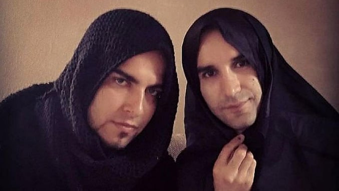 Men adorn the hijab to support women. (Photo: Twitter/<a href="https://www.instagram.com/p/BIjP7tsDxrG/?taken-by=masih.alinejad">masih.alinejad</a>)