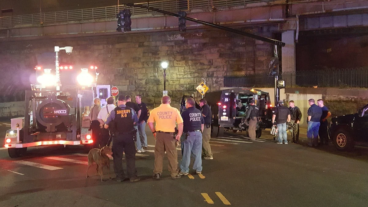 New Jersey Police detonated a suspicious package early on Monday. (Photo Courtesy: <a href="https://twitter.com/mayorbollwage?lang=en">Twitter/Chris Bollwage</a>)