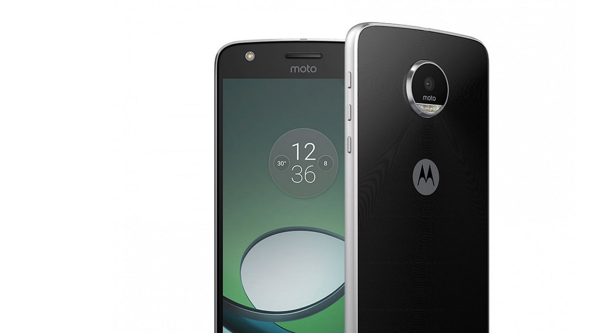 Moto Z Play is a brilliant all-rounder Android phone at Rs 24,999. (Photo Courtesy: <a href="http://www.motorola.in/products/moto-z-play">Motorola</a>)