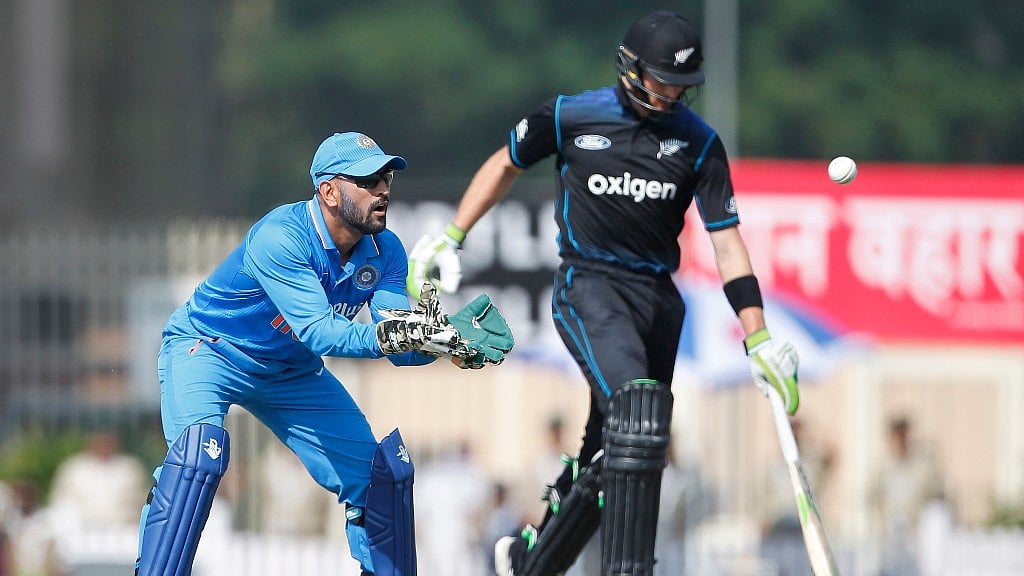 Dhoni got Ross Taylor out without even looking at the stumps. (Photo: BCCI)