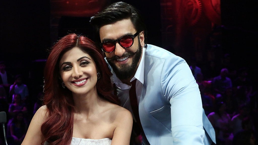 Shilpa Shetty with Ranveer Singh on the sets of a reality dance show. (Photo: Yogen Shah)